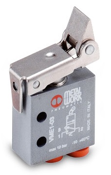 VME1-03 NC Ø 4 W3501000300 METAL WORK - Концевой выключатель пневматич. с ролик. рычагом, 3/2 НЗ, 4 мм (трубка)